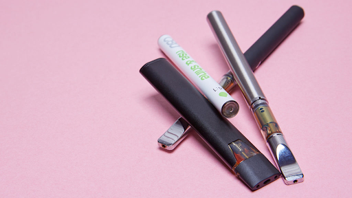 Cannabis Vape Pens as Aerosol Systems: Temperature, Particle Size, and Delivery Efficiency