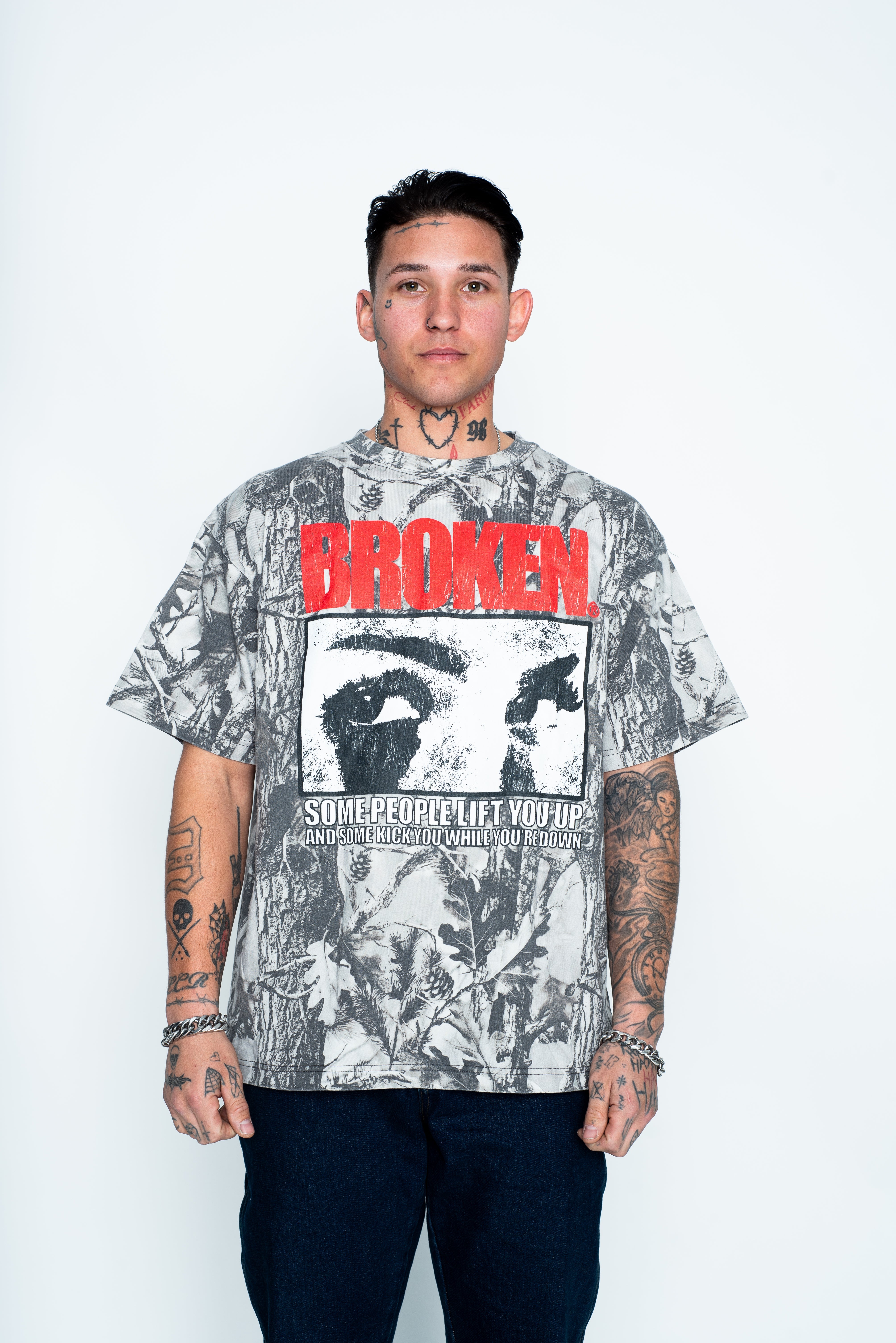 Side-Eye Tee