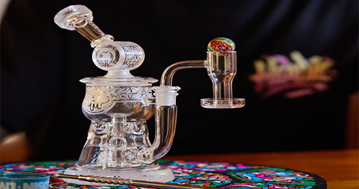 Cleaning Dab Rigs 101: Steps for a Fresh Sesh
