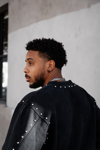 Adorned Crew Neck Sweatshirt Washed