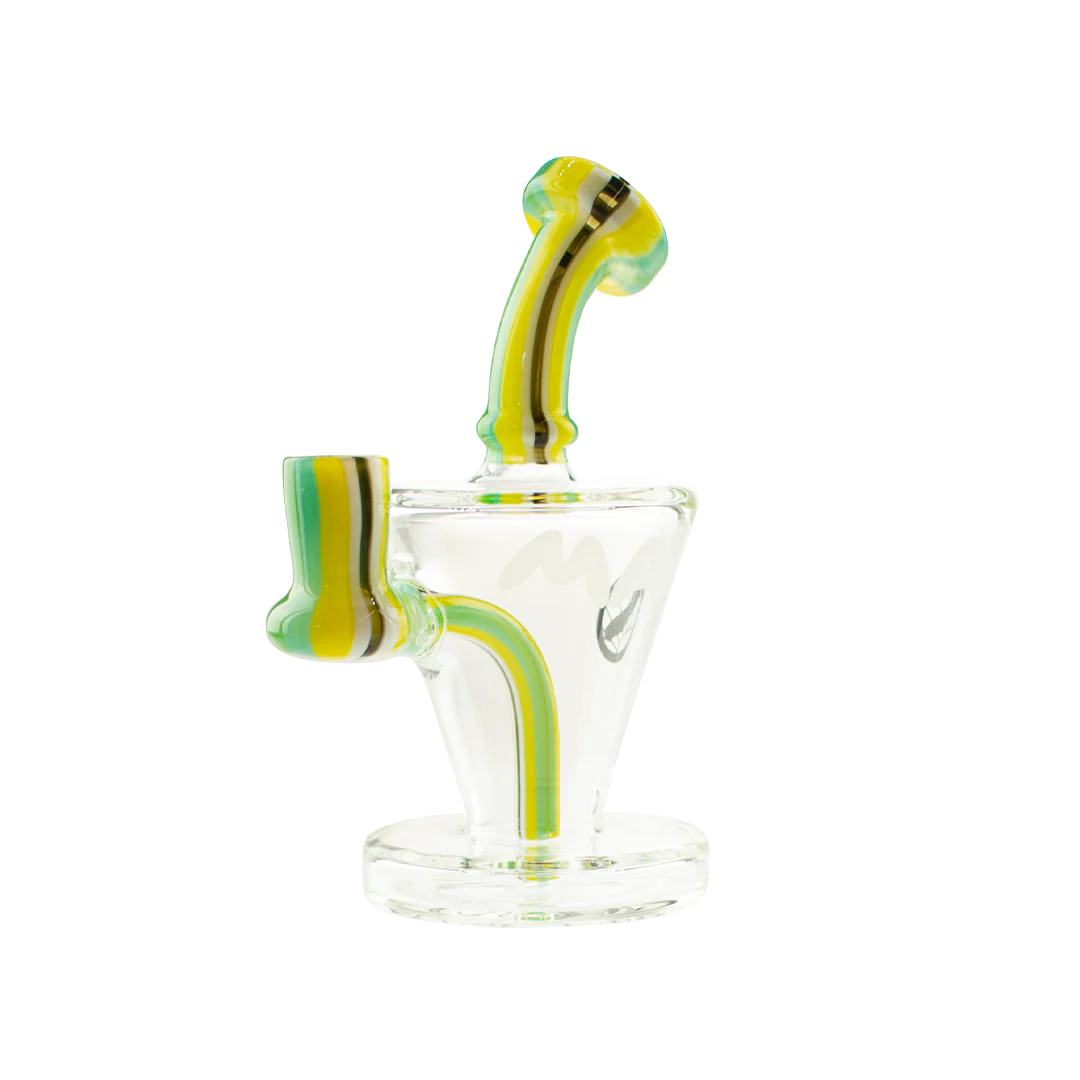 Mav glass green candy cone rig 