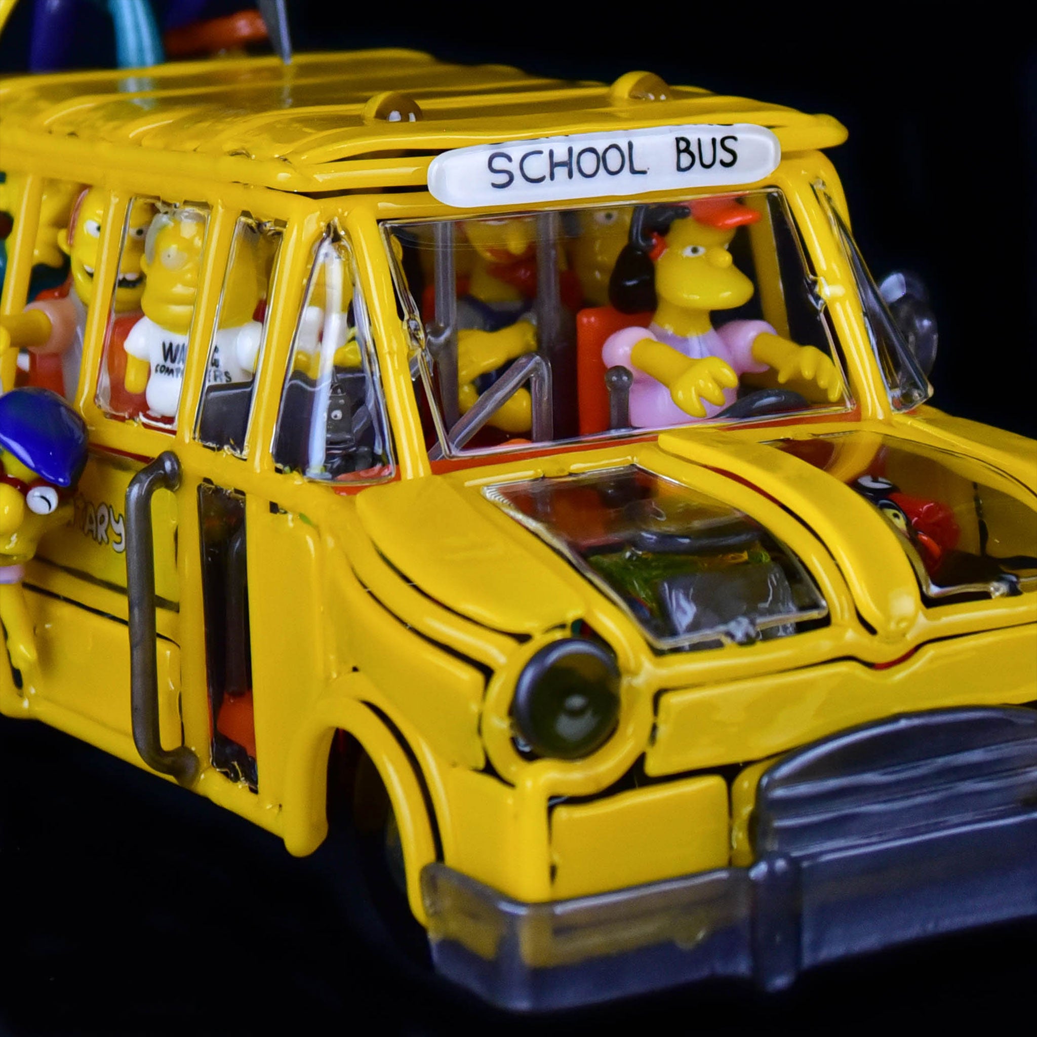 Simpsons Bus