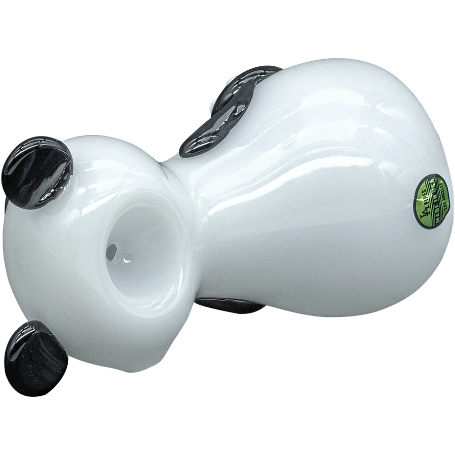 la-pipes-bored-panda-black-white-backside