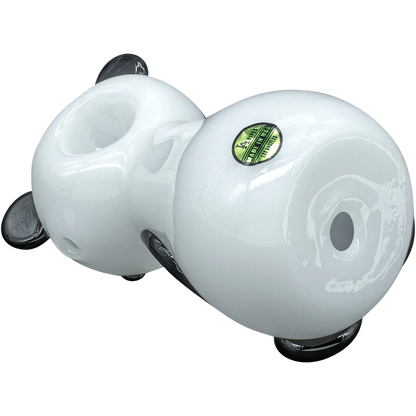 la-pipes-bored-panda-black-white-rear