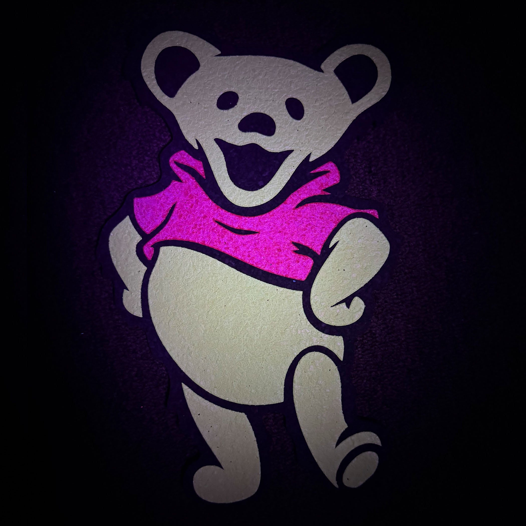 moodmats-dancing-pooh-uv-black