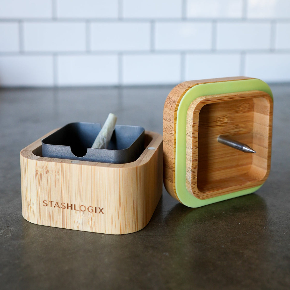 Florence Ash Tray